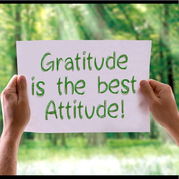 Follow and share โฅ๏ธ๐ - Picture 5 of 5